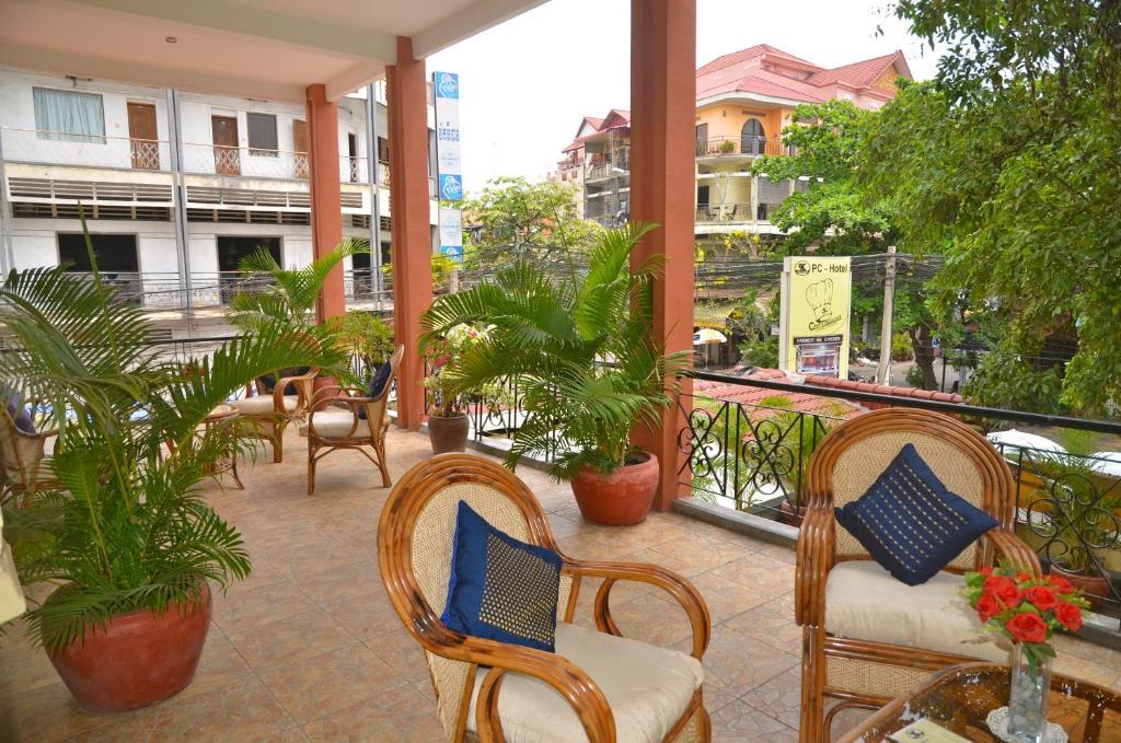 Pc-Hotel Phnom Penh Bagian luar foto